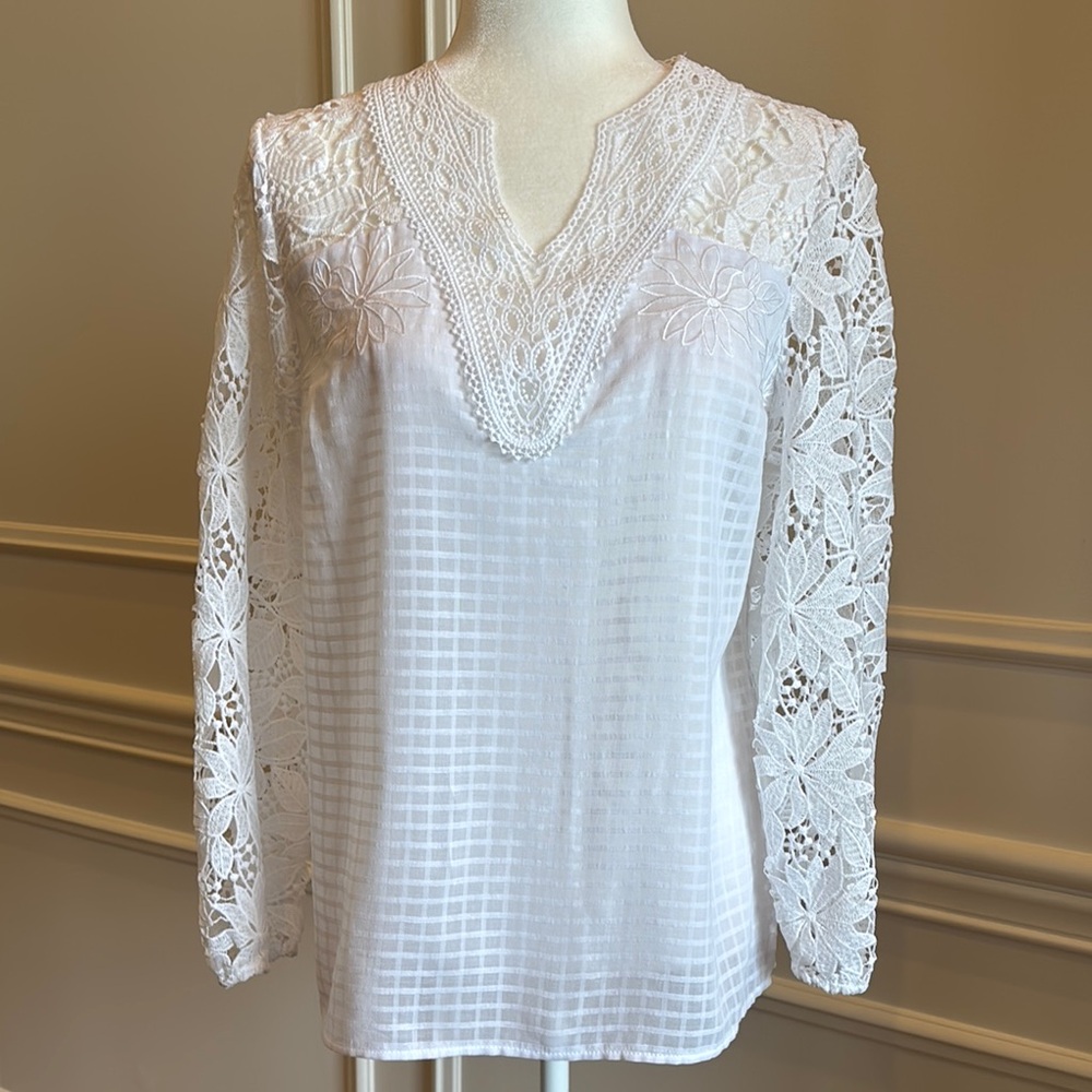 Chico’s Petite White Lacy Blouse